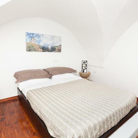 莱切La Piccola Dimora Dell' Alcantarine公寓 外观 照片